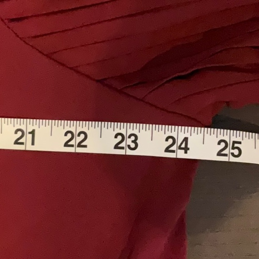 Lane Bryant Size 22/24 Burgundy Pleated Sleeve Scoop Neck Blouse - Picture 11 of 12